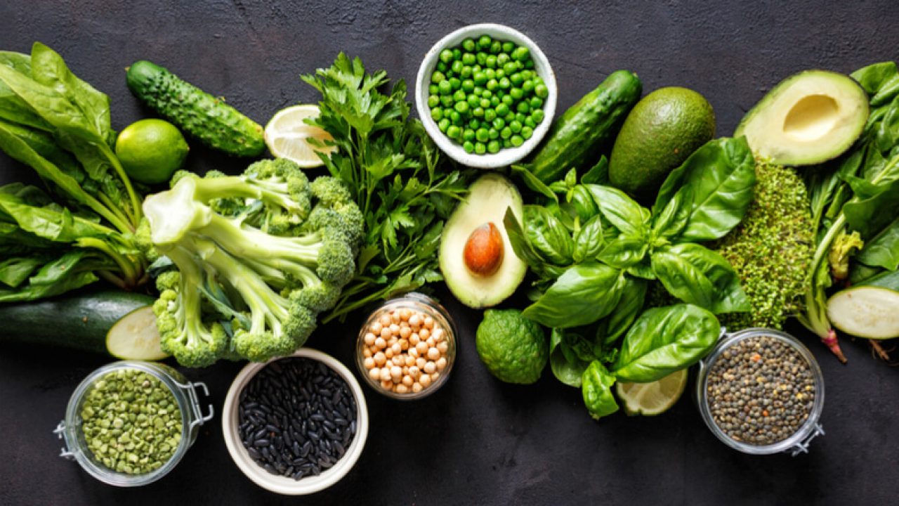 How a Leafy Green Diet Can Impact the Risk of Cardiovascular Disease | Vaya  News