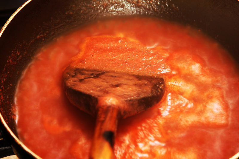 Slow Cooker Tomato Sauce