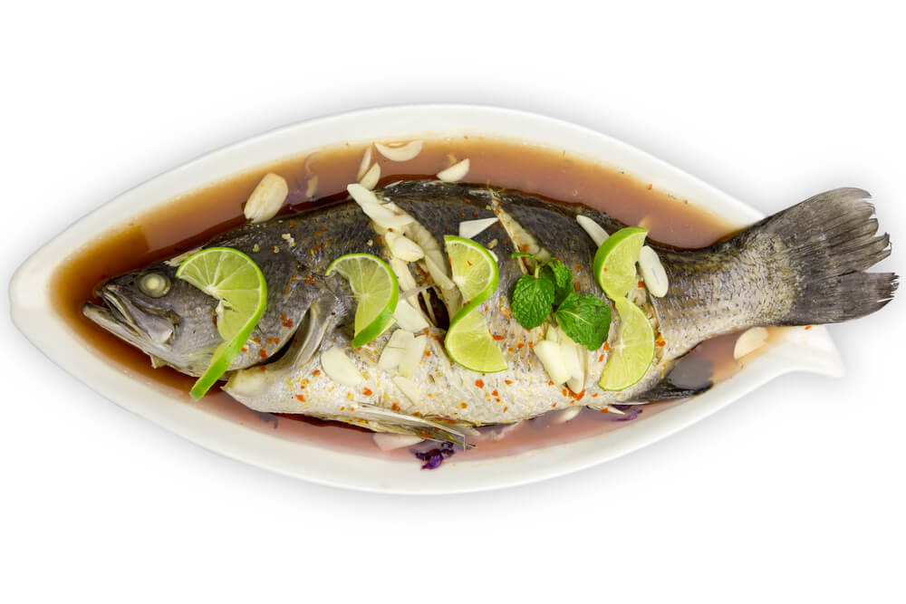 https://vaya.in/recipes/wp-content/uploads/2018/06/Thai-Steamed-Fish.jpg