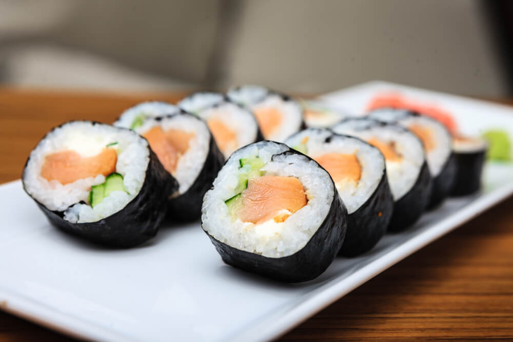 Salmon sushi rolls