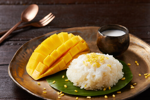 Thai Sweet Sticky Rice with Mango (Khao NeeoMamuang), How ...