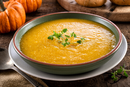 Roasted and Curried Butternut Squash Soup recipe - Vaya.in