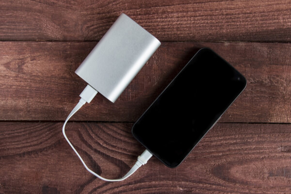 portable-battery-charger-smart-gadgets