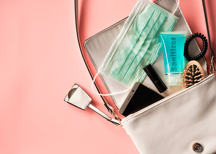 10 Essentials You Should Carry In Your Handbag Vaya