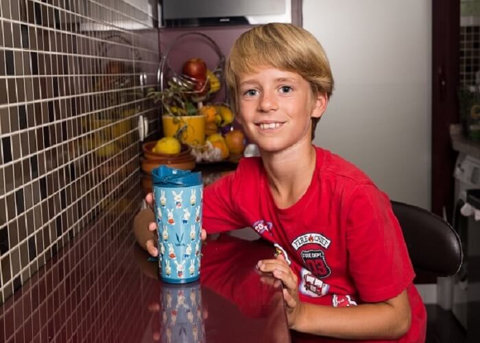 How to Choose the Best Water Bottle for Your Kids