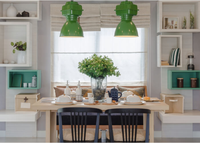 10 Tips To Liven Up the Décor of Your Dining Room