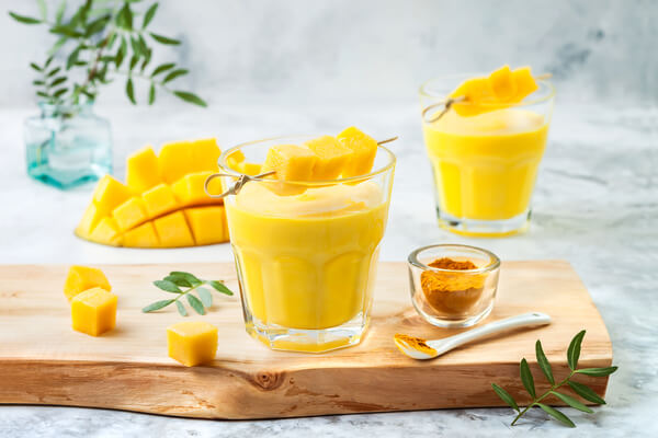 mango lassi